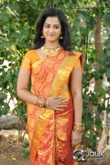 Nanditha at Krishnamma Kalipindi Iddarini Movie Opening